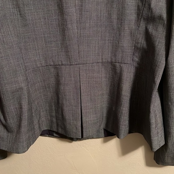 Ann Taylor - blue blazer size 16 - Picture 8 of 10